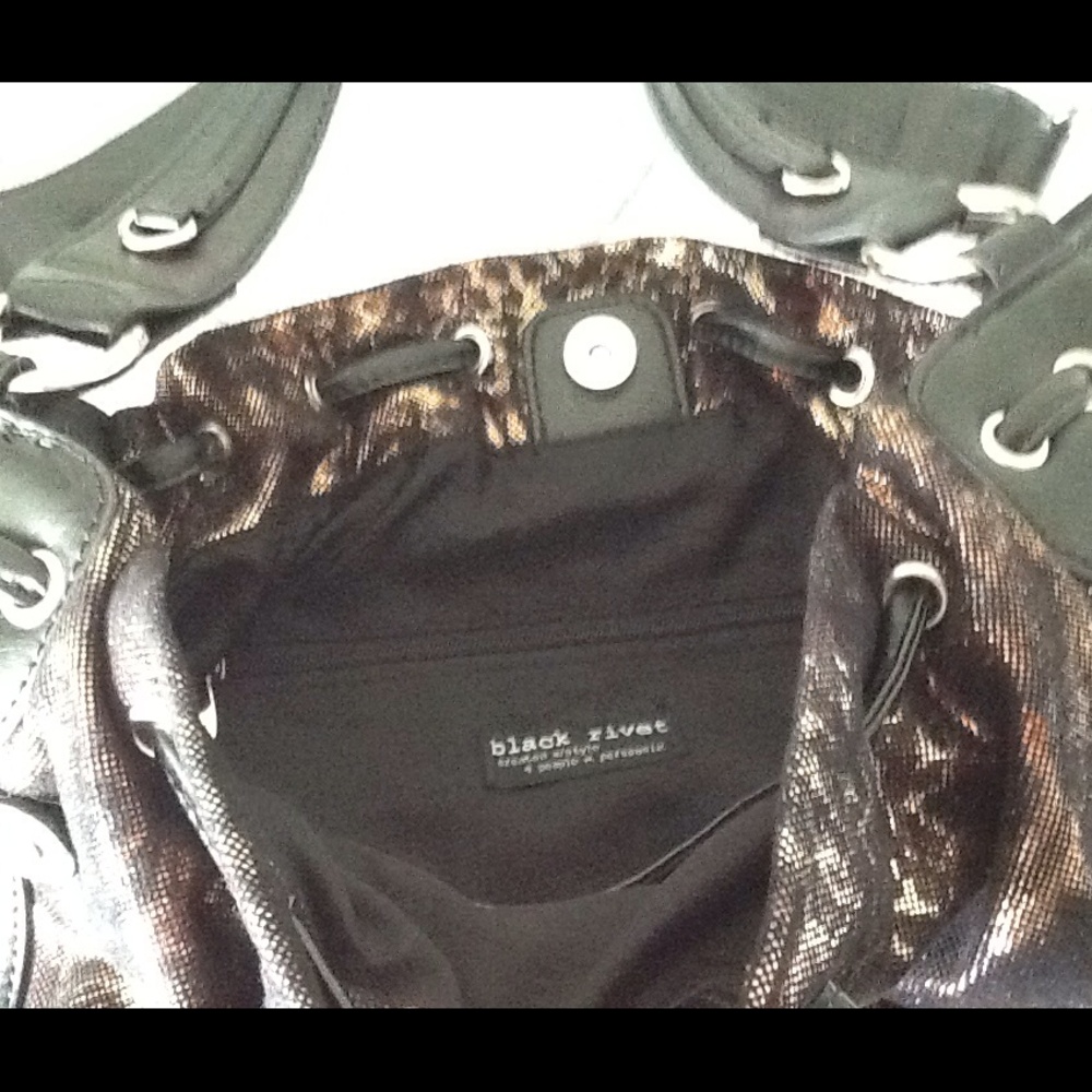 BLACK RIVET BAG - Picture 4 of 5